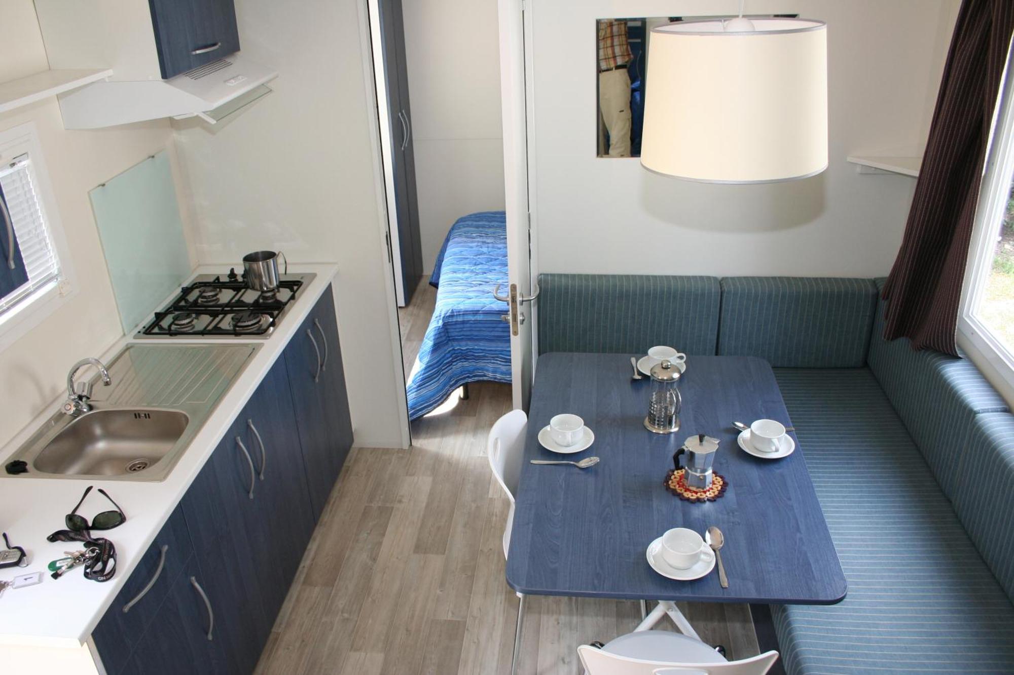 Happy Camp Mobile Homes In Camping Villaggio Internazionale San Menaio Exterior foto